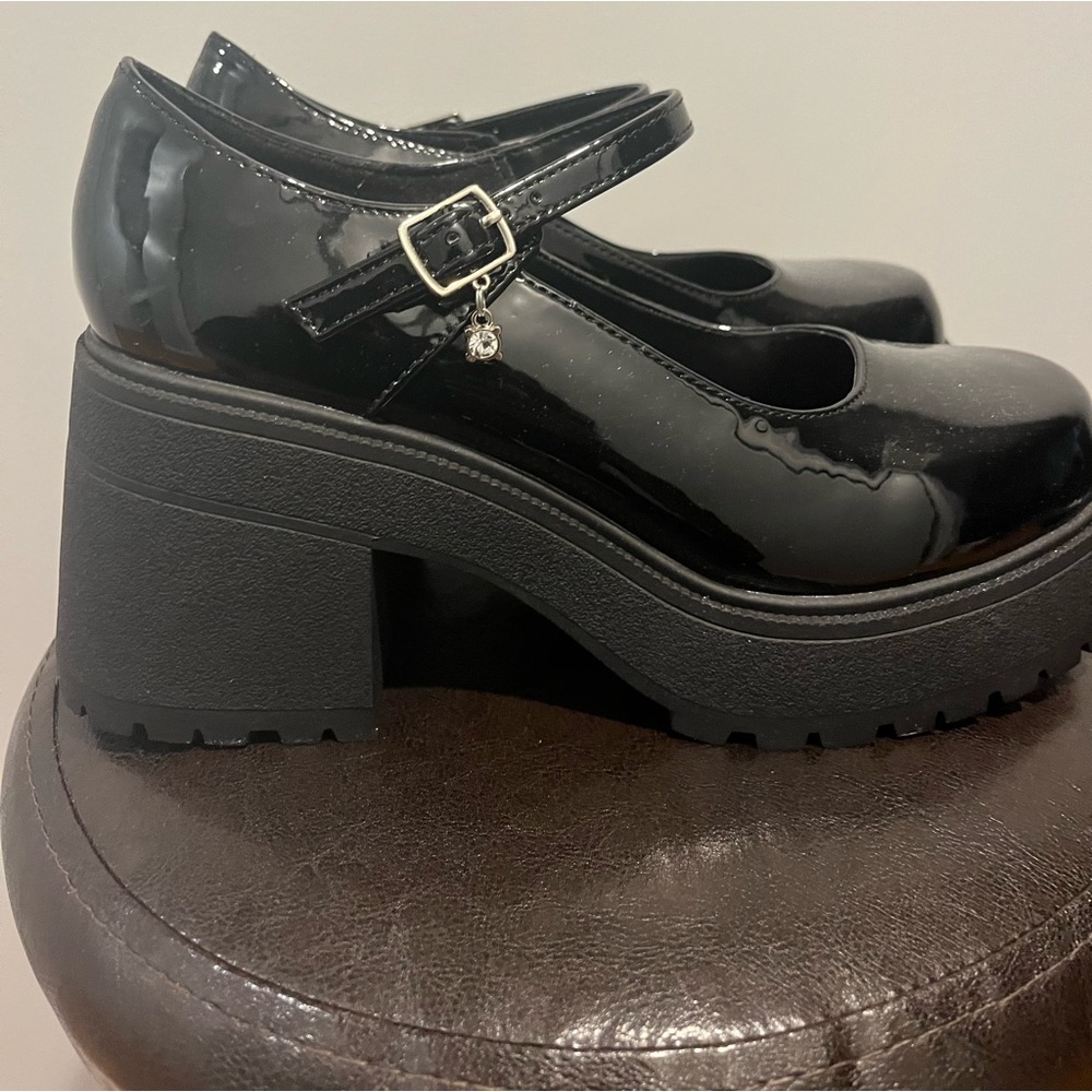 Platform loafer shoes